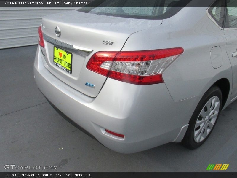 Brilliant Silver / Charcoal 2014 Nissan Sentra SV