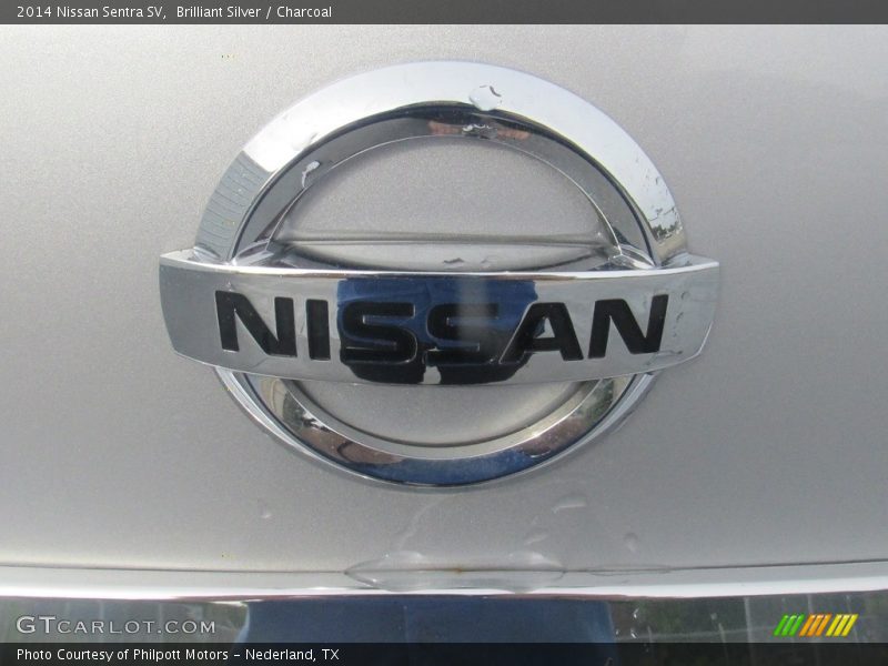 Brilliant Silver / Charcoal 2014 Nissan Sentra SV