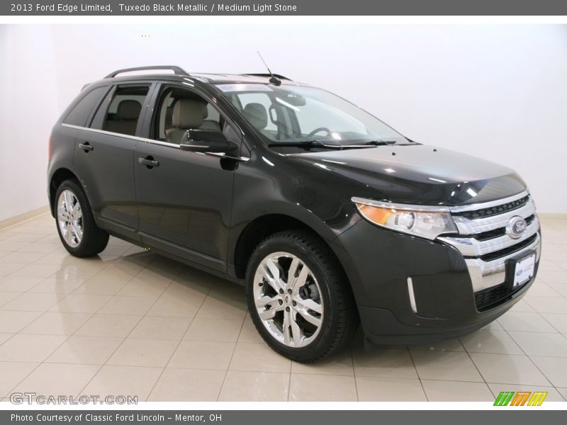 Tuxedo Black Metallic / Medium Light Stone 2013 Ford Edge Limited