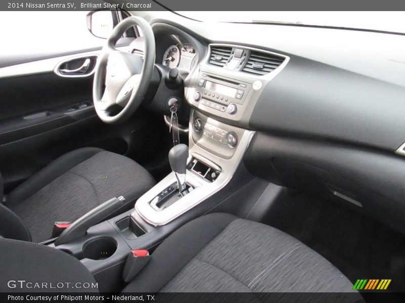 Brilliant Silver / Charcoal 2014 Nissan Sentra SV