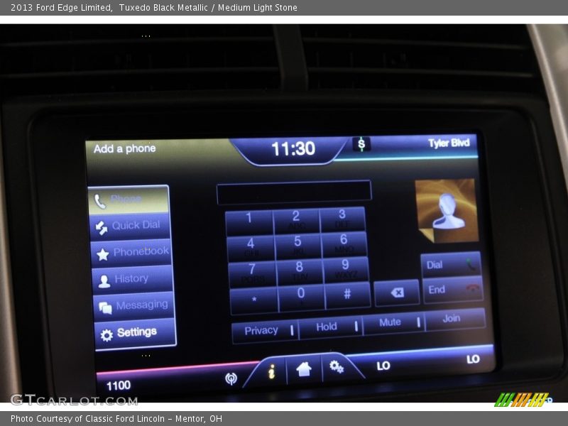 Tuxedo Black Metallic / Medium Light Stone 2013 Ford Edge Limited