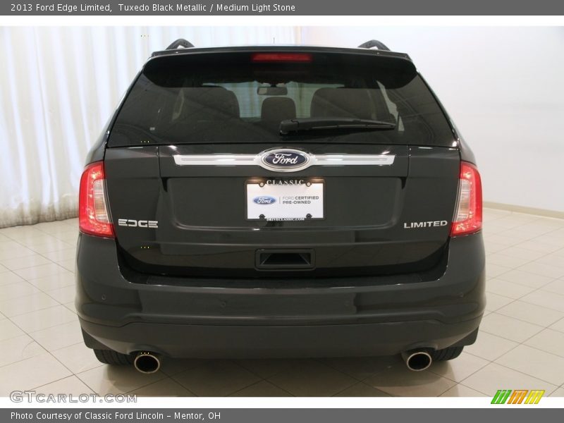 Tuxedo Black Metallic / Medium Light Stone 2013 Ford Edge Limited