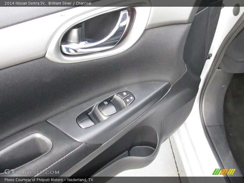 Brilliant Silver / Charcoal 2014 Nissan Sentra SV