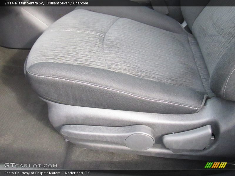 Brilliant Silver / Charcoal 2014 Nissan Sentra SV