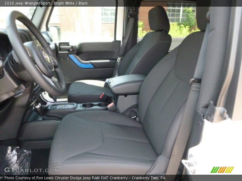 Bright White / Black 2016 Jeep Wrangler Sport