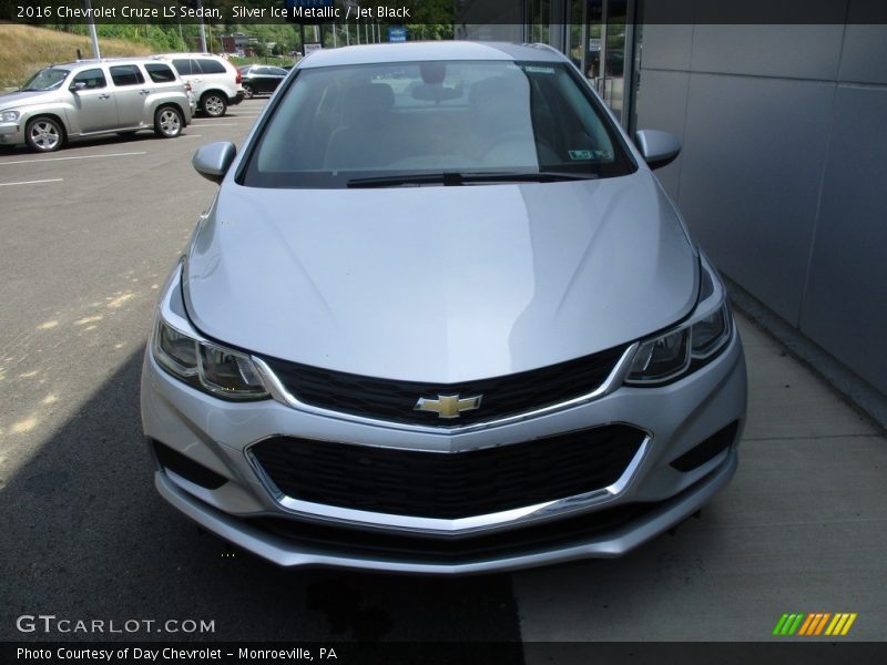 Silver Ice Metallic / Jet Black 2016 Chevrolet Cruze LS Sedan