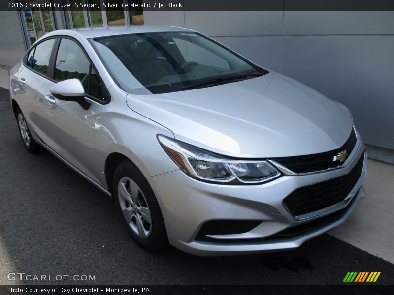 Silver Ice Metallic / Jet Black 2016 Chevrolet Cruze LS Sedan