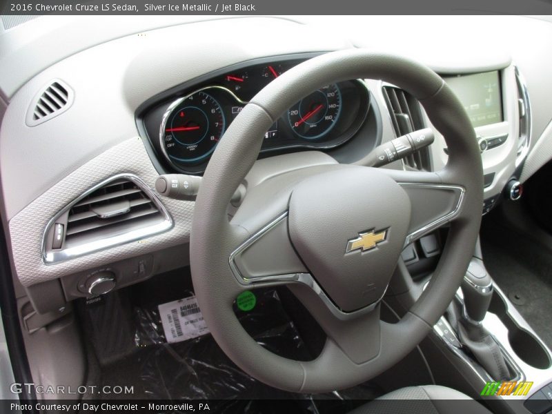 Silver Ice Metallic / Jet Black 2016 Chevrolet Cruze LS Sedan