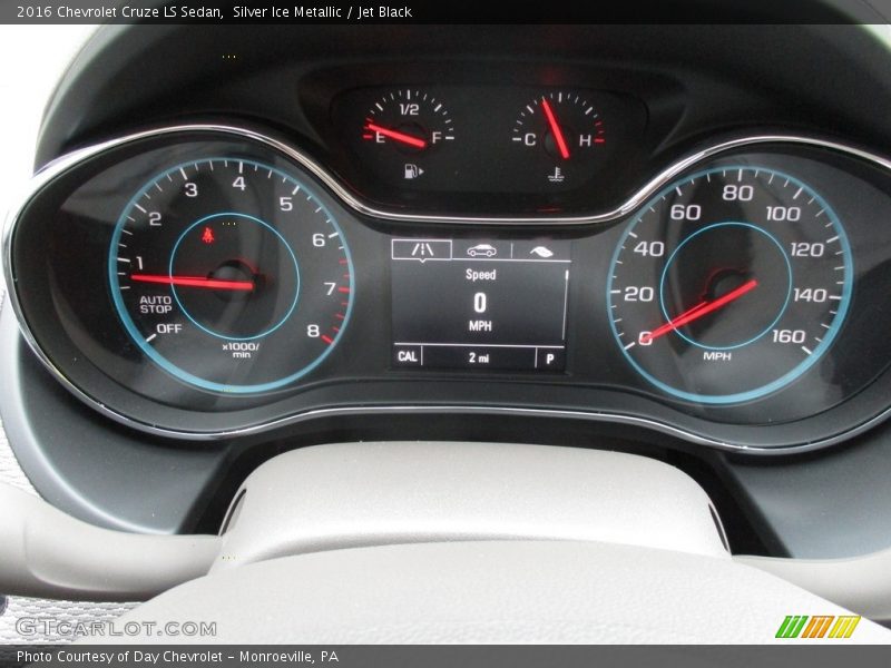 Silver Ice Metallic / Jet Black 2016 Chevrolet Cruze LS Sedan