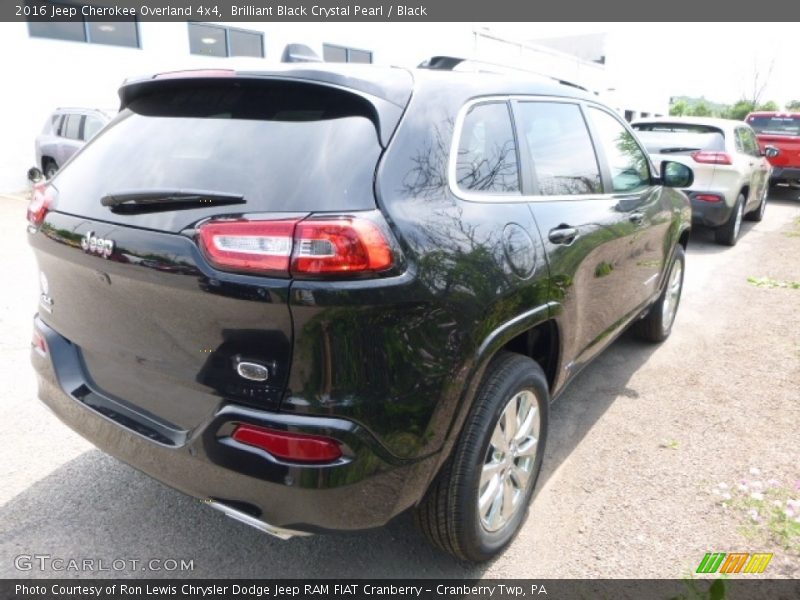 Brilliant Black Crystal Pearl / Black 2016 Jeep Cherokee Overland 4x4