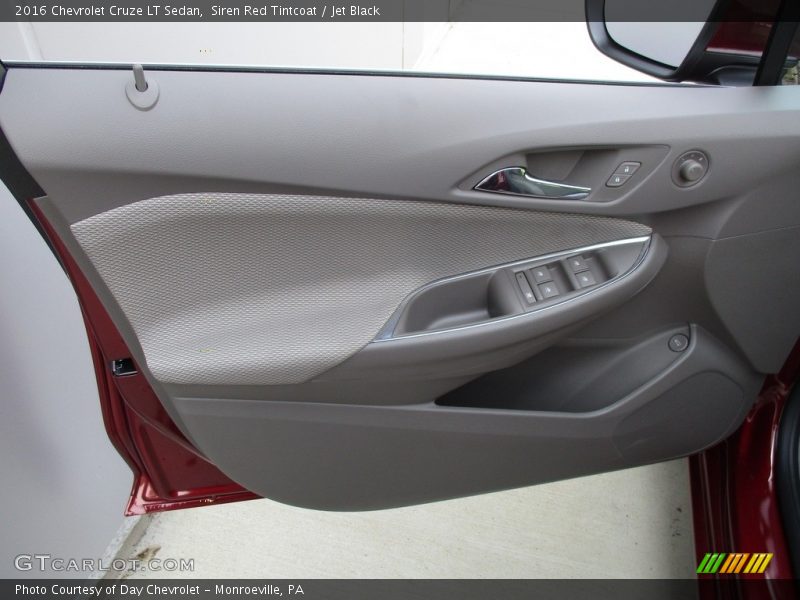 Siren Red Tintcoat / Jet Black 2016 Chevrolet Cruze LT Sedan