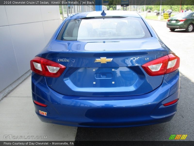 Kinetic Blue Metallic / Jet Black 2016 Chevrolet Cruze LT Sedan