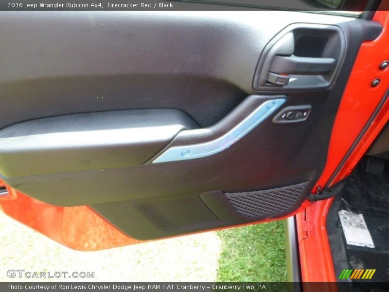Firecracker Red / Black 2016 Jeep Wrangler Rubicon 4x4