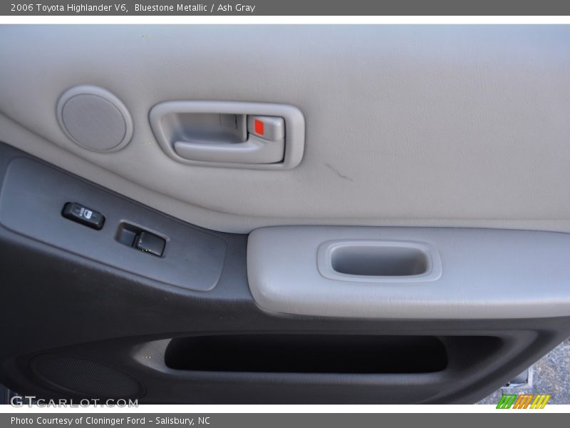 Bluestone Metallic / Ash Gray 2006 Toyota Highlander V6
