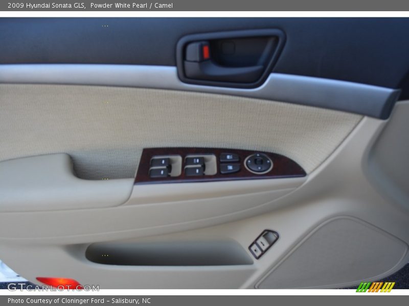 Powder White Pearl / Camel 2009 Hyundai Sonata GLS
