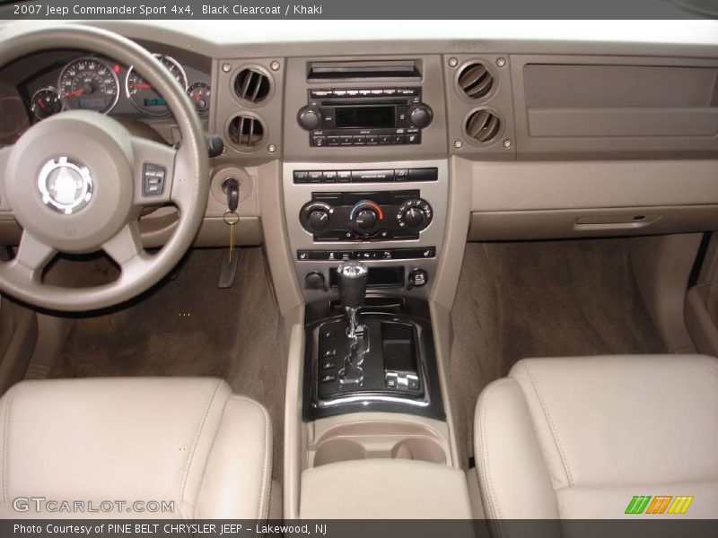 Black Clearcoat / Khaki 2007 Jeep Commander Sport 4x4