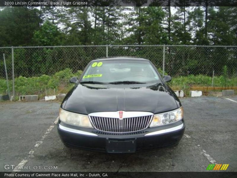 Black / Light Graphite 2000 Lincoln Continental