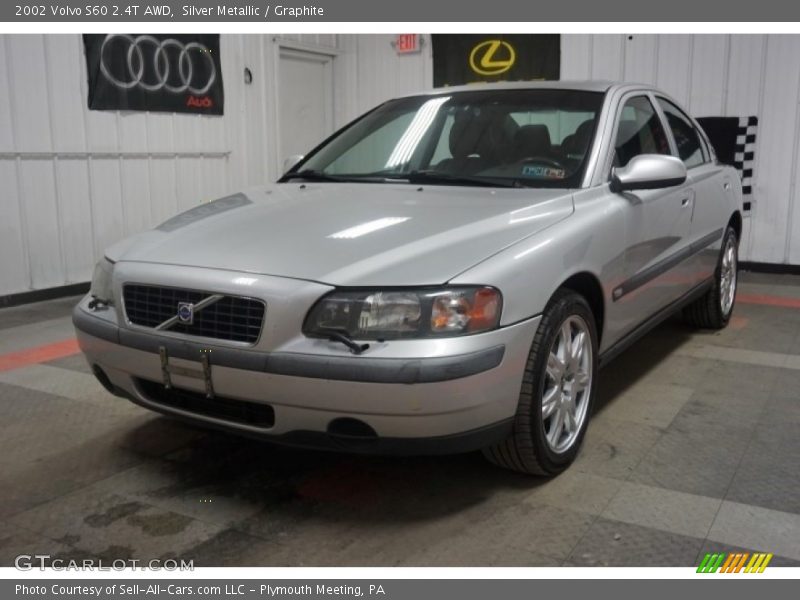 Silver Metallic / Graphite 2002 Volvo S60 2.4T AWD