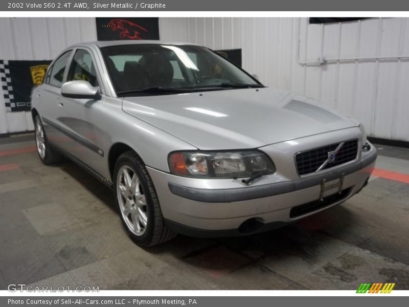 Silver Metallic / Graphite 2002 Volvo S60 2.4T AWD