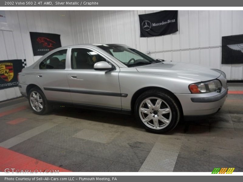 Silver Metallic / Graphite 2002 Volvo S60 2.4T AWD