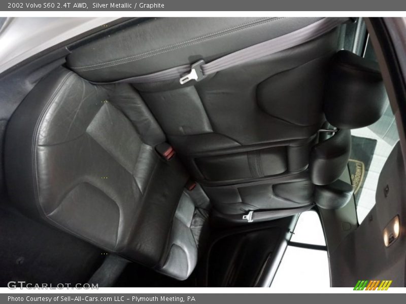 Silver Metallic / Graphite 2002 Volvo S60 2.4T AWD