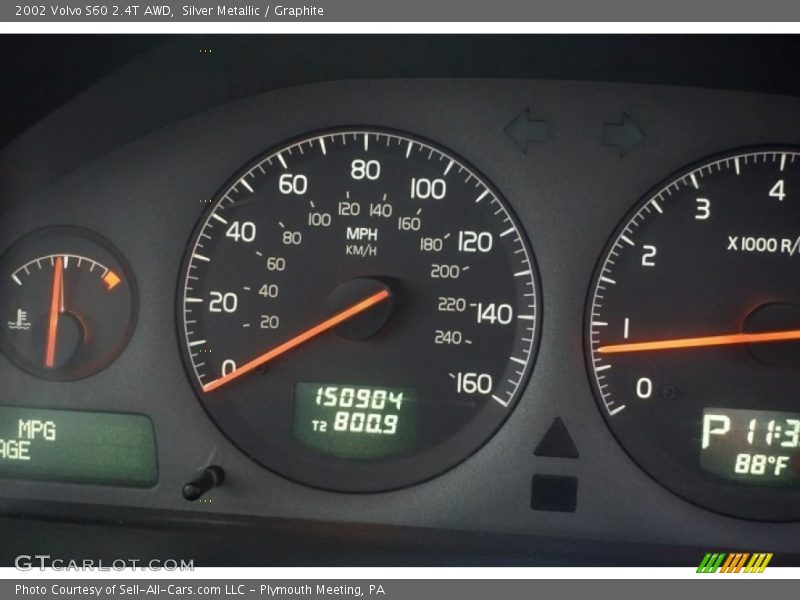 Silver Metallic / Graphite 2002 Volvo S60 2.4T AWD
