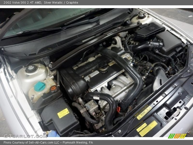 Silver Metallic / Graphite 2002 Volvo S60 2.4T AWD
