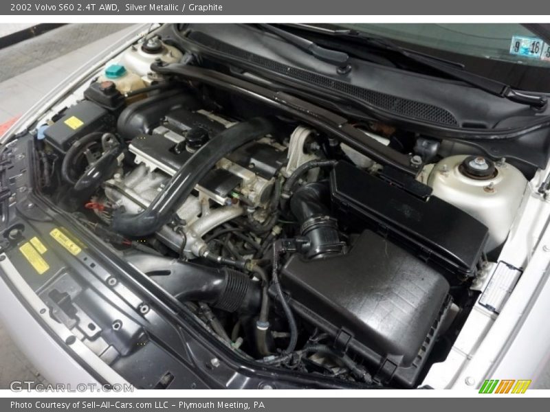 Silver Metallic / Graphite 2002 Volvo S60 2.4T AWD
