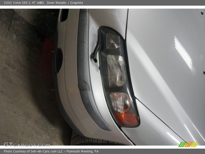 Silver Metallic / Graphite 2002 Volvo S60 2.4T AWD