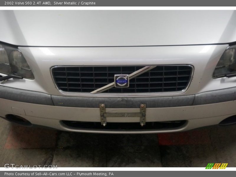 Silver Metallic / Graphite 2002 Volvo S60 2.4T AWD