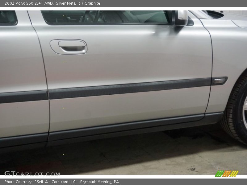Silver Metallic / Graphite 2002 Volvo S60 2.4T AWD