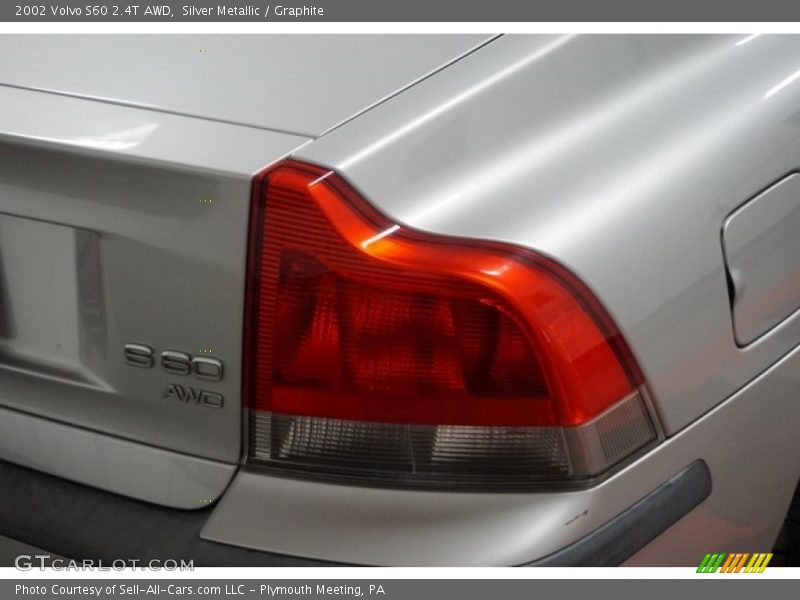 Silver Metallic / Graphite 2002 Volvo S60 2.4T AWD