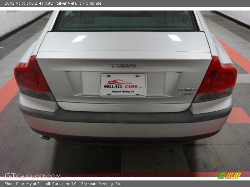 Silver Metallic / Graphite 2002 Volvo S60 2.4T AWD