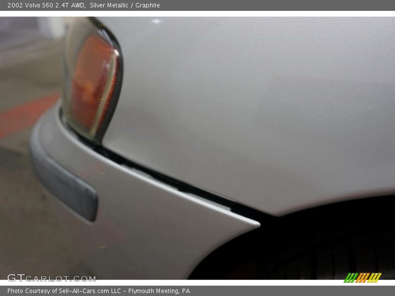 Silver Metallic / Graphite 2002 Volvo S60 2.4T AWD