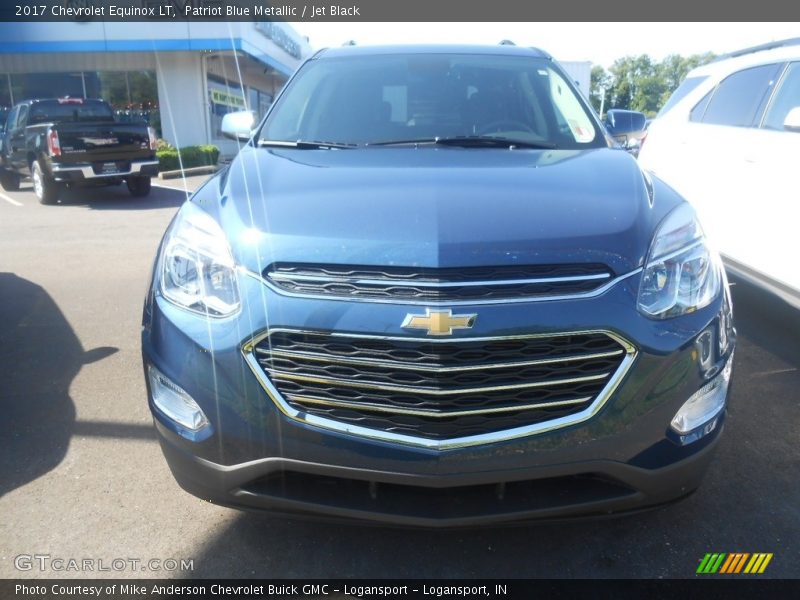 Patriot Blue Metallic / Jet Black 2017 Chevrolet Equinox LT