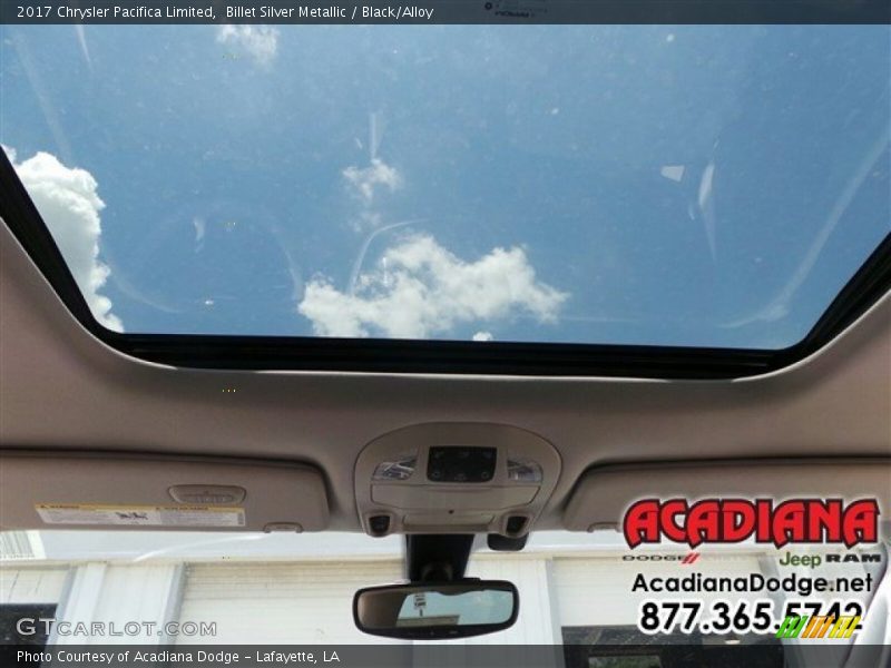 Billet Silver Metallic / Black/Alloy 2017 Chrysler Pacifica Limited