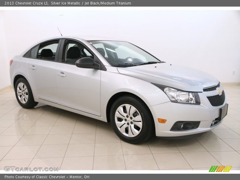 Silver Ice Metallic / Jet Black/Medium Titanium 2013 Chevrolet Cruze LS