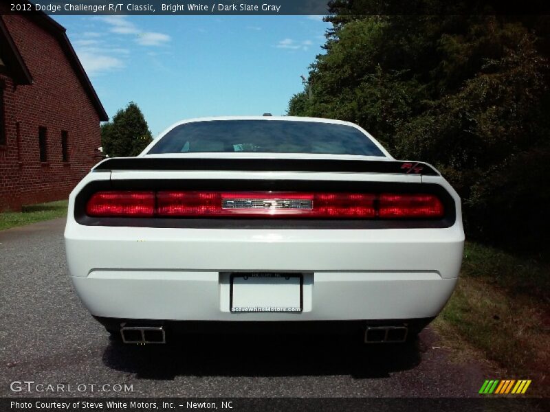 Bright White / Dark Slate Gray 2012 Dodge Challenger R/T Classic
