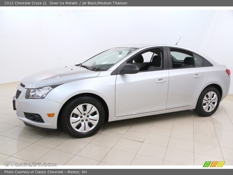 Silver Ice Metallic / Jet Black/Medium Titanium 2013 Chevrolet Cruze LS