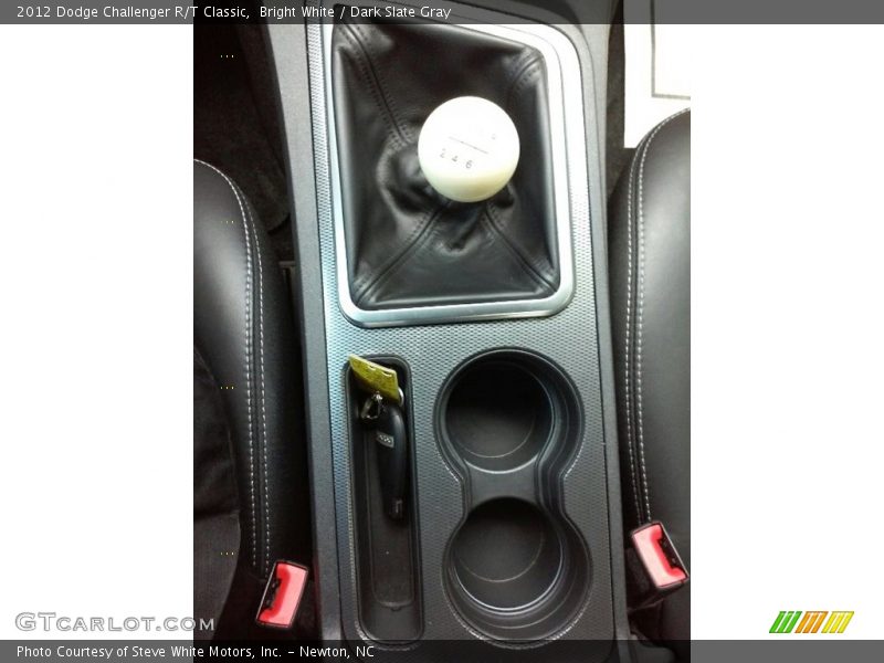 Bright White / Dark Slate Gray 2012 Dodge Challenger R/T Classic