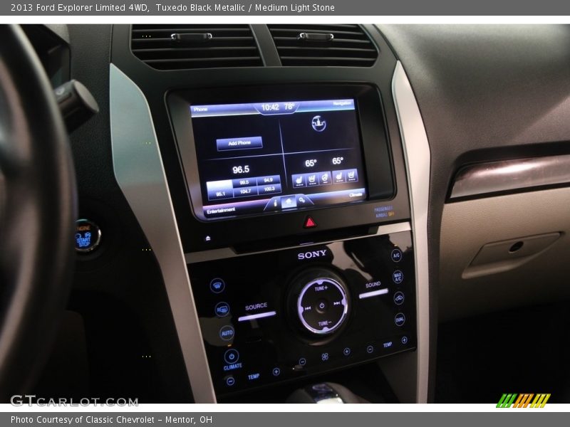 Tuxedo Black Metallic / Medium Light Stone 2013 Ford Explorer Limited 4WD