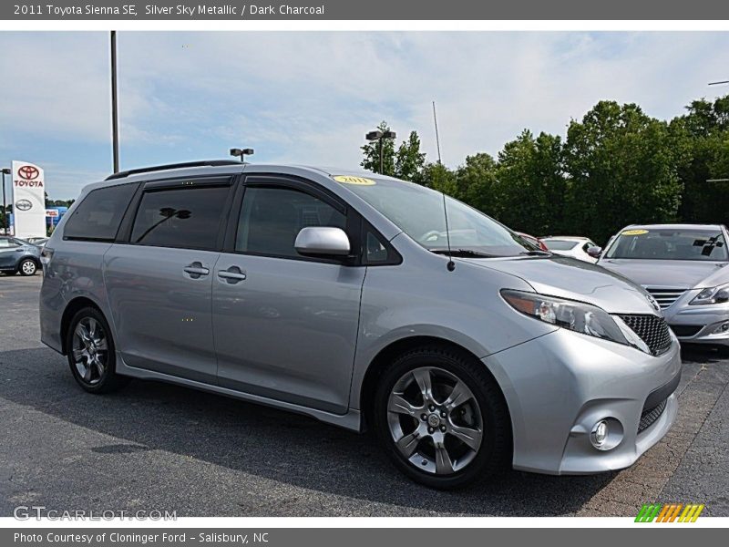 Silver Sky Metallic / Dark Charcoal 2011 Toyota Sienna SE