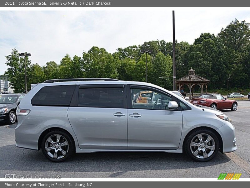 Silver Sky Metallic / Dark Charcoal 2011 Toyota Sienna SE