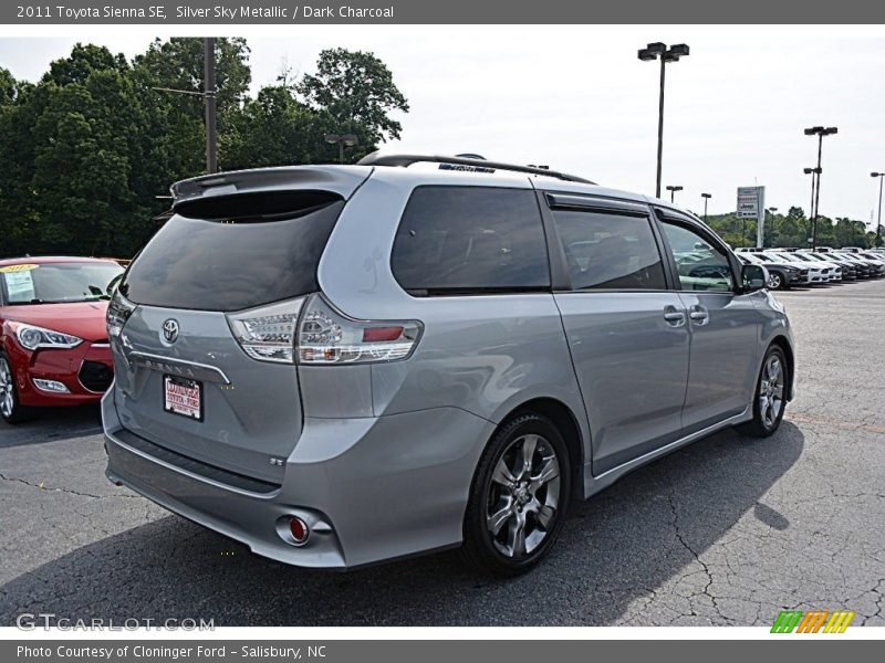 Silver Sky Metallic / Dark Charcoal 2011 Toyota Sienna SE