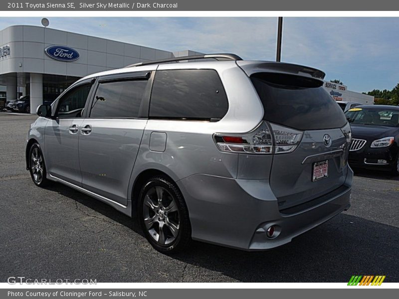 Silver Sky Metallic / Dark Charcoal 2011 Toyota Sienna SE