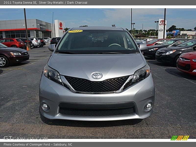 Silver Sky Metallic / Dark Charcoal 2011 Toyota Sienna SE