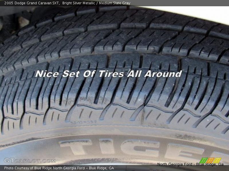 Bright Silver Metallic / Medium Slate Gray 2005 Dodge Grand Caravan SXT