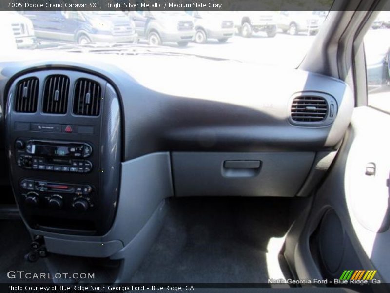 Bright Silver Metallic / Medium Slate Gray 2005 Dodge Grand Caravan SXT