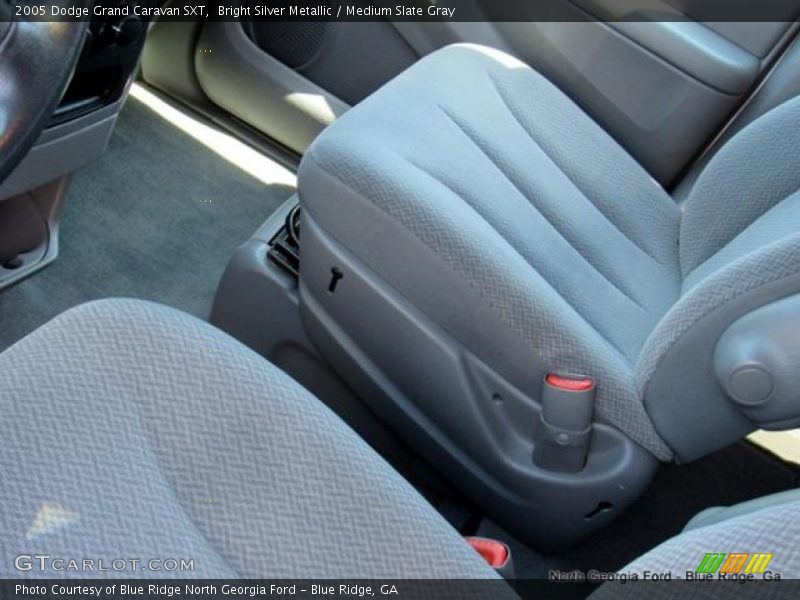 Bright Silver Metallic / Medium Slate Gray 2005 Dodge Grand Caravan SXT