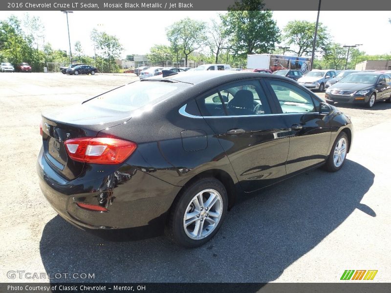 Mosaic Black Metallic / Jet Black 2016 Chevrolet Cruze LT Sedan